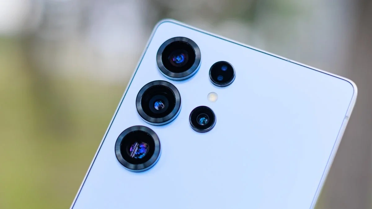 Samsung Galaxy S26 Ultra Tipped To Launch With 200MP Sony Camera, Slimmer Design & Snapdragon 8 Elite 2 In January 2026