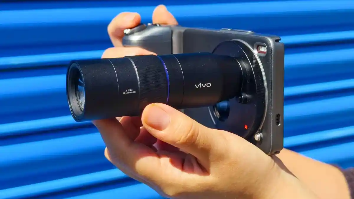 iPhone 18 Pro Camera Rumors: Telephoto Extender and DSLR-Like Upgrades Could Redefine Mobile Zoom